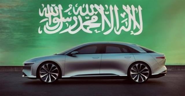 افتتاح معرض سيارات كهربائية في السعودية